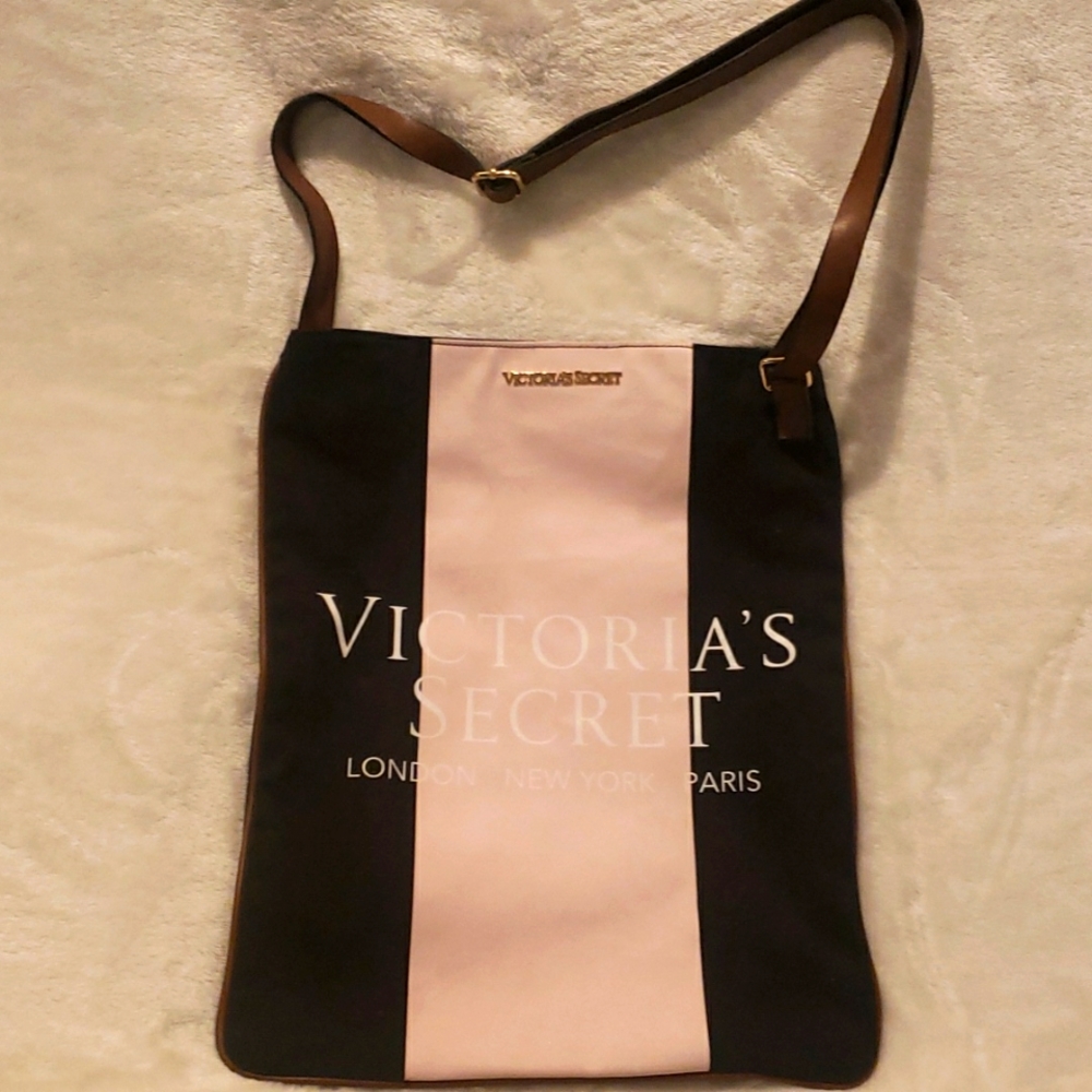 NWOT Victoria Secret tote